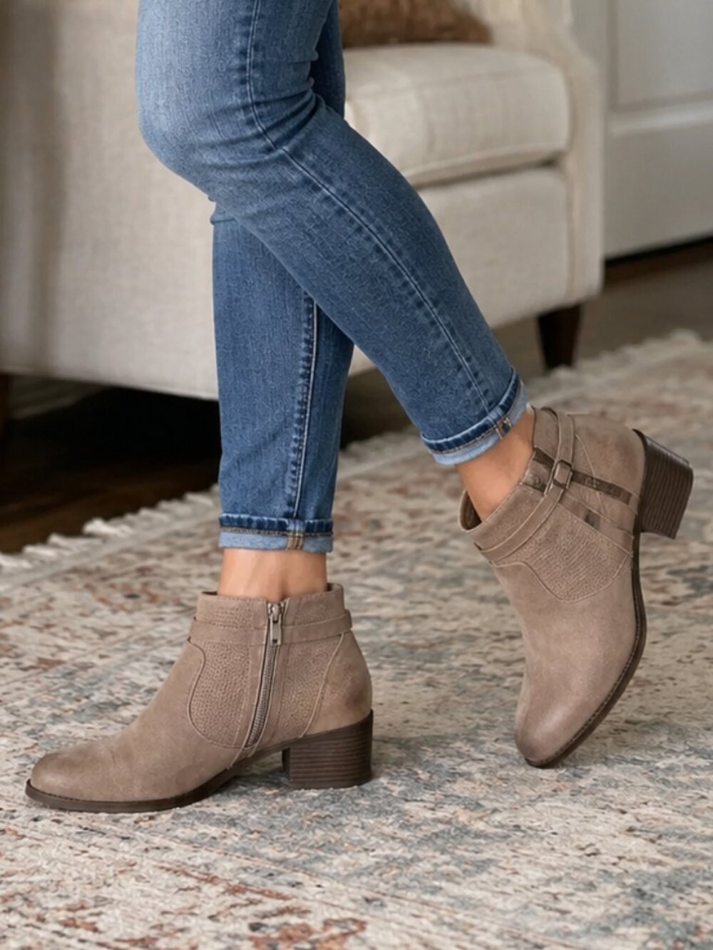 Kim Rogers Oatmeal Ankle Booties Women's Size 7.5 | Perforated Side Zip Buckle